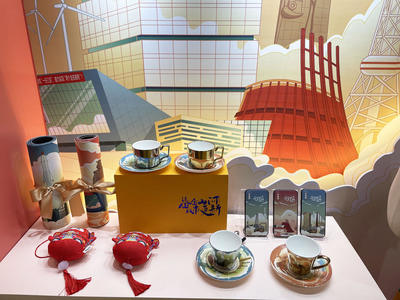 她將株洲元素融于文創作品，傳播工業文化